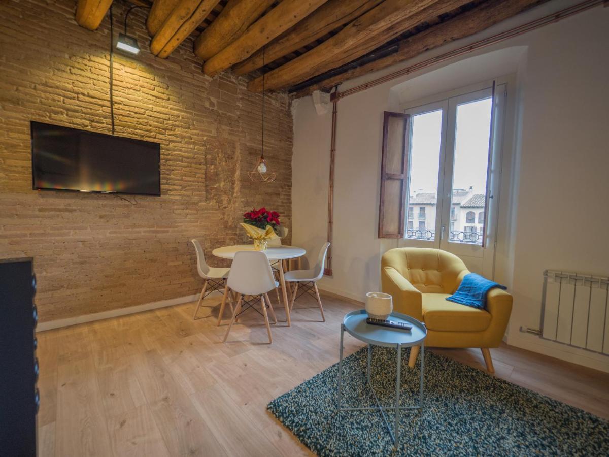 Luxury Apartment Stancesvic Ngoại thất bức ảnh